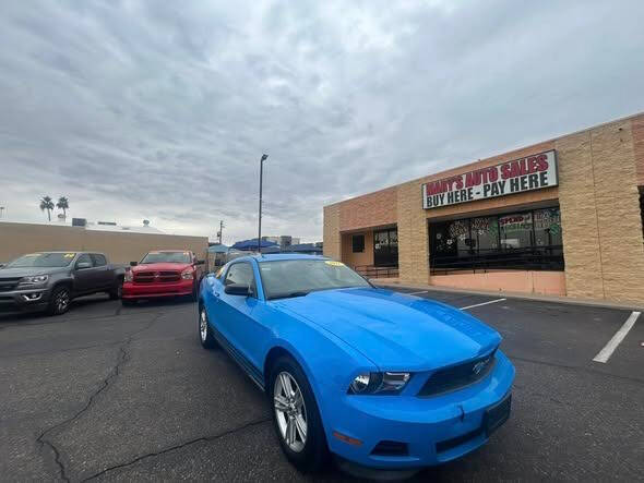 2011 Ford Mustang V6
