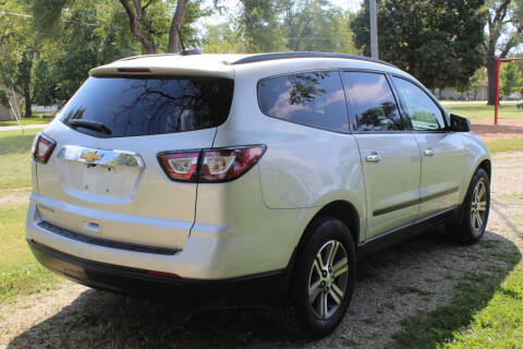 2017 Chevrolet Traverse LS