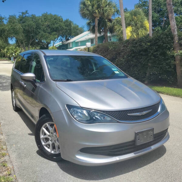 2017 Chrysler Pacifica LX