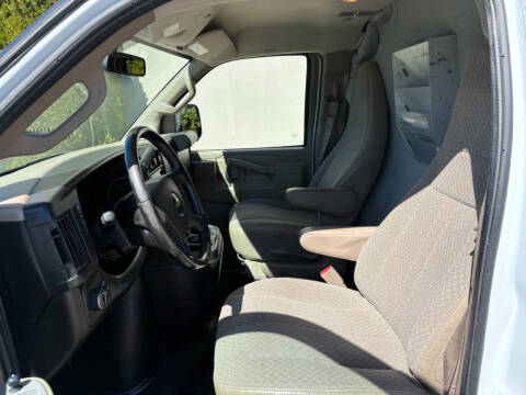 2020 Chevrolet Express 3500