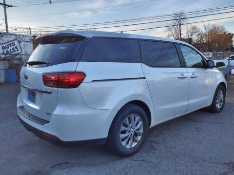 2019 Kia Sedona LX
