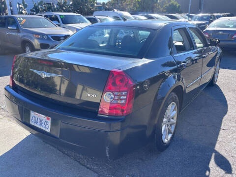 2008 Chrysler 300 LX
