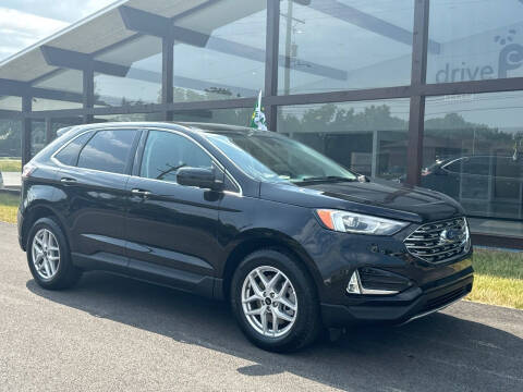 2023 Ford Edge for sale at DrivePanda.com in Dekalb IL