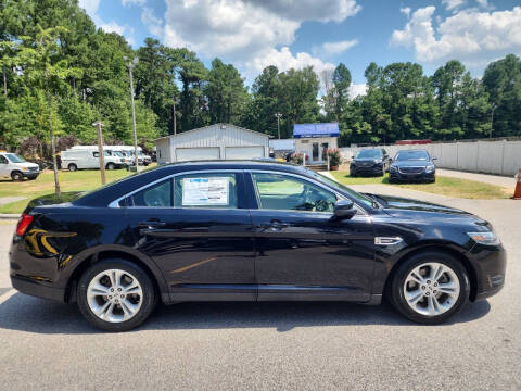 2016 Ford Taurus SEL
