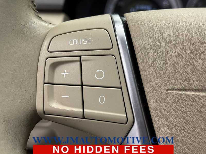 2012 Volvo XC70 T6 Platinum