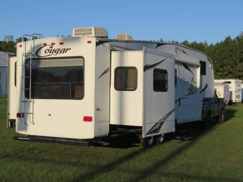 2010 Keystone RV Cougar