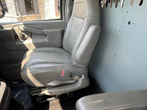 2018 Chevrolet Express 2500