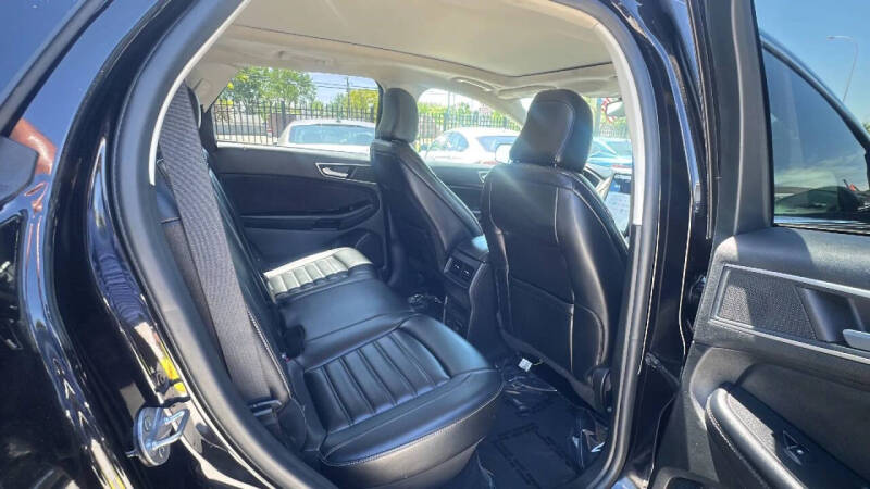2024 Ford Edge