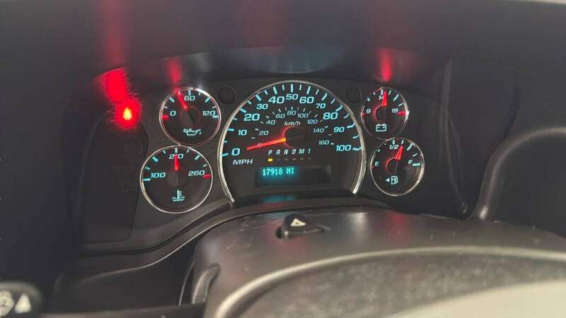 2024 Chevrolet Express 2500