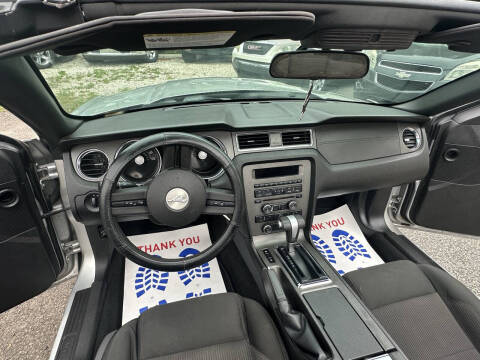 2010 Ford Mustang V6