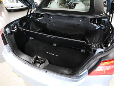2012 Chrysler 200 Touring
