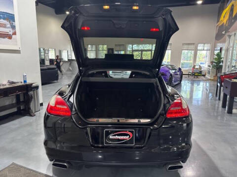 2011 Porsche Panamera