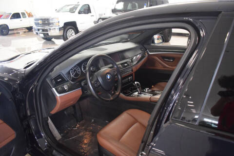 2013 BMW 5 Series 528i