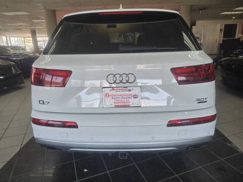 2018 Audi Q7 3.0T quattro Premium Plus