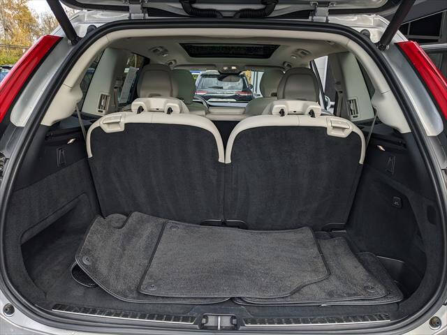 2023 Volvo XC90 B6 Plus Bright Theme 7P