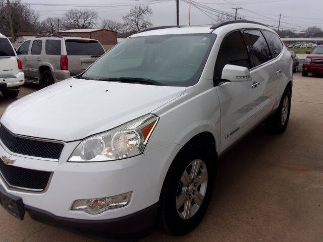 2009 Chevrolet Traverse 1LT photo 14