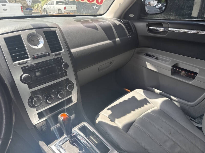 2006 Chrysler 300 C