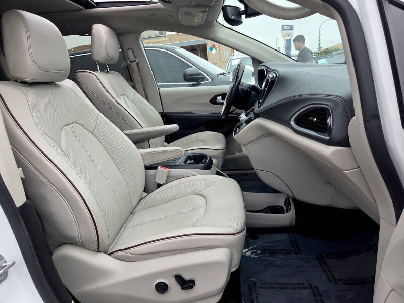 2019 Chrysler Pacifica Limited