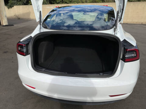 2019 Tesla Model 3 Mid Range