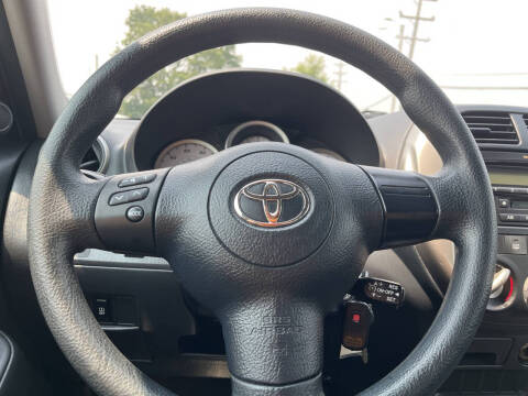 2004 Toyota RAV4