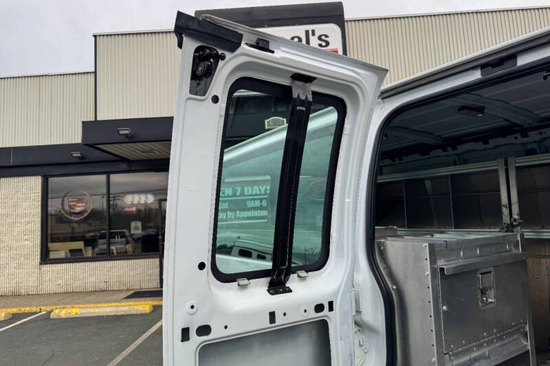 2018 Chevrolet Express 2500