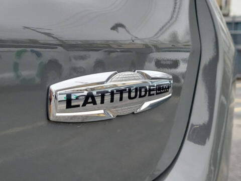 2024 Jeep Compass Latitude Lux