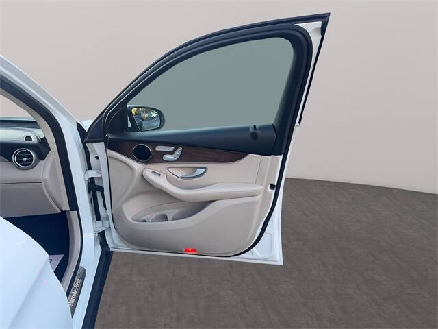 2021 Mercedes-Benz GLC GLC 300 4MATIC