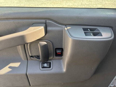 2018 Chevrolet Express 2500