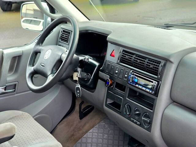 2002 Volkswagen EuroVan MV