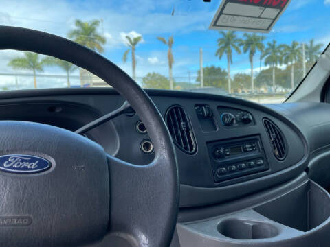 2008 Ford E-Series E-250