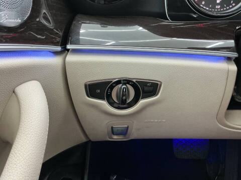 2019 Mercedes-Benz E-Class E 300
