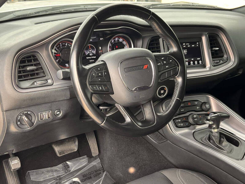 2023 Dodge Challenger SXT