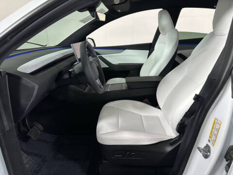 2026 Tesla Model Y Premium