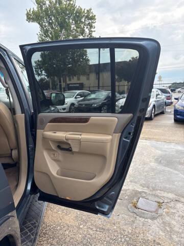 2012 Nissan Armada Platinum