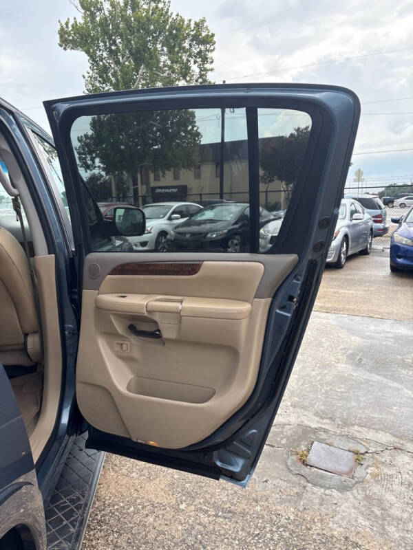 2012 Nissan Armada Platinum