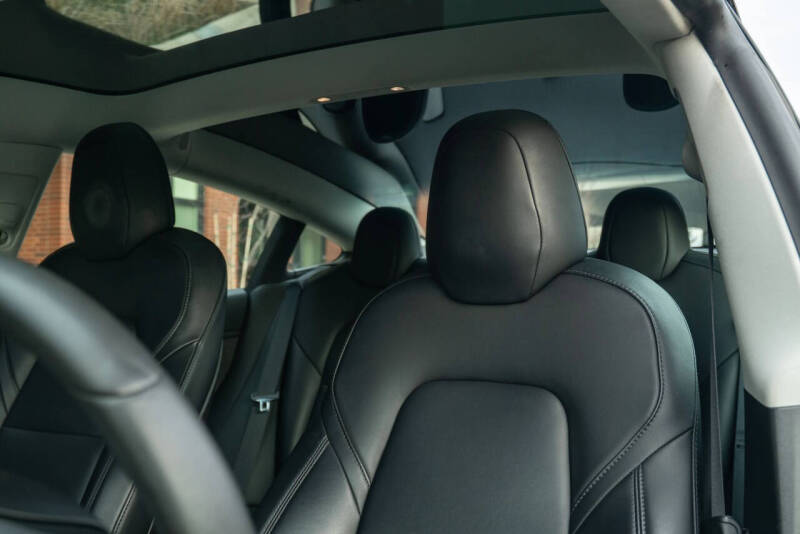 2019 Tesla Model 3 Performance