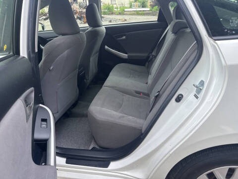 2012 Toyota Prius Plug-in Hybrid