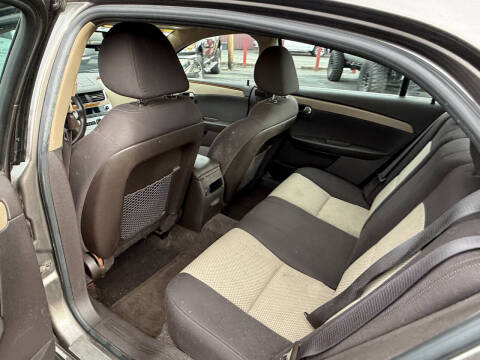 2011 Chevrolet Malibu LT