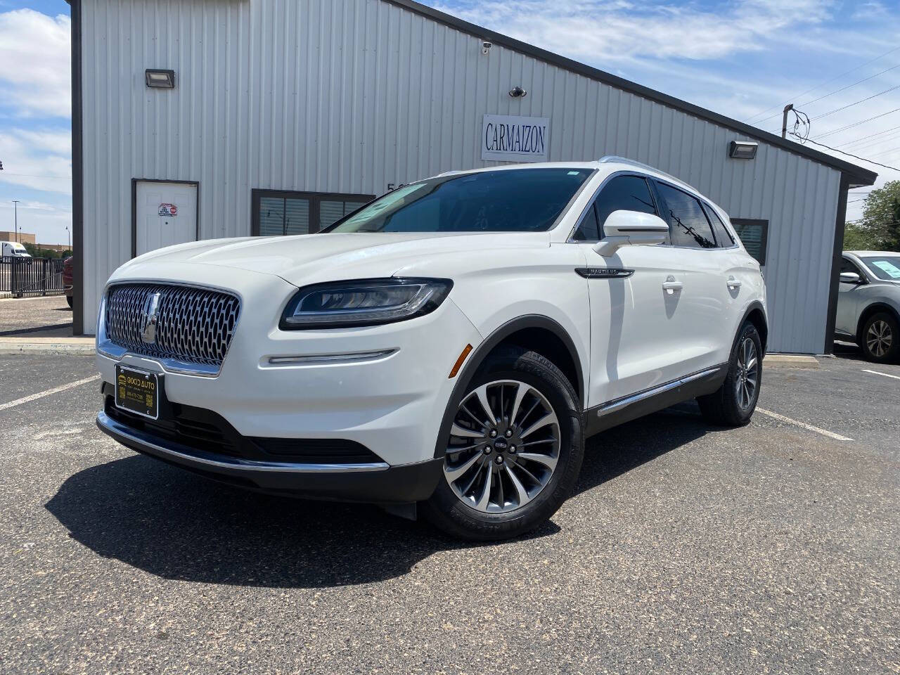 White 2021 Lincoln Nautilus Standard Standard 4dr SUV 1