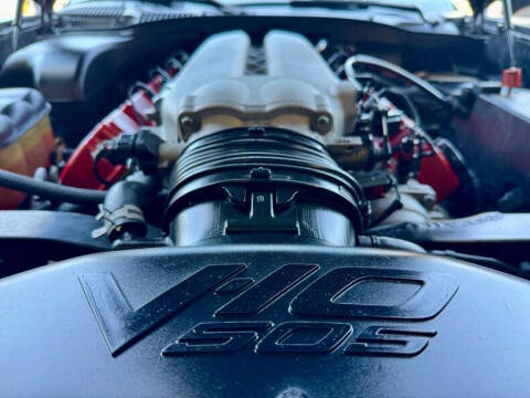 2004 Dodge Viper SRT-10