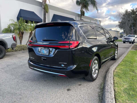 2022 Chrysler Pacifica Limited
