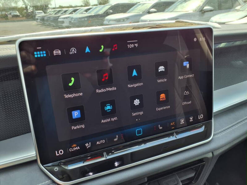 2025 Volkswagen Tiguan SE 4Motion