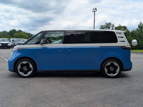 2025 Volkswagen ID. Buzz Pro S Plus