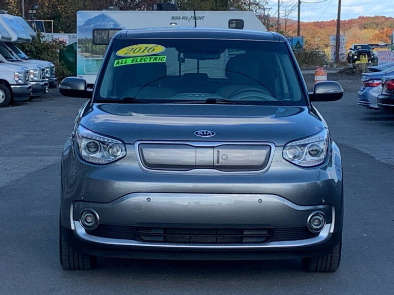 Used 2016 Kia Soul EV + with VIN KNDJX3AE4G7013282 for sale in Worcester, MA