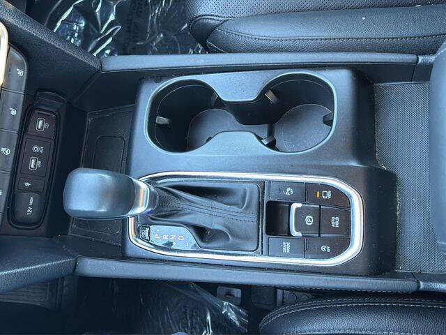 2020 Hyundai Santa Fe Limited 2.0T