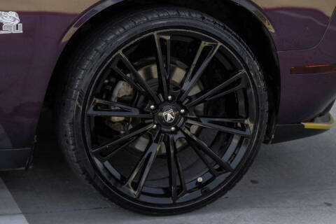 2021 Dodge Challenger SXT