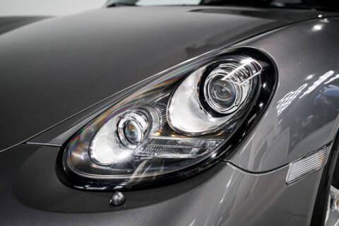 2012 Porsche Cayman R