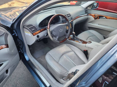 2005 Mercedes-Benz E-Class E 320