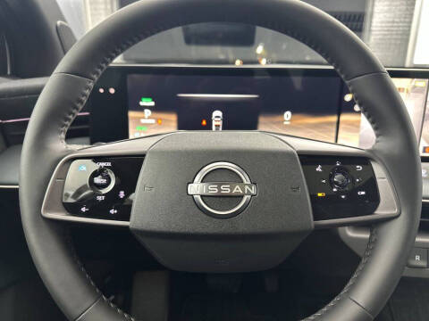 2026 Nissan LEAF Platinum+