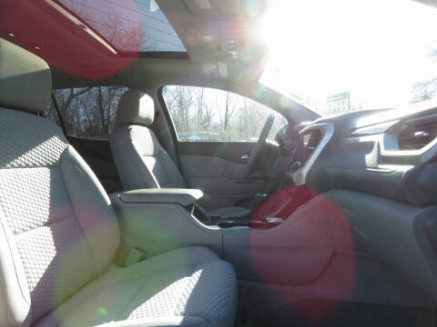 2019 GMC Acadia SLE-2